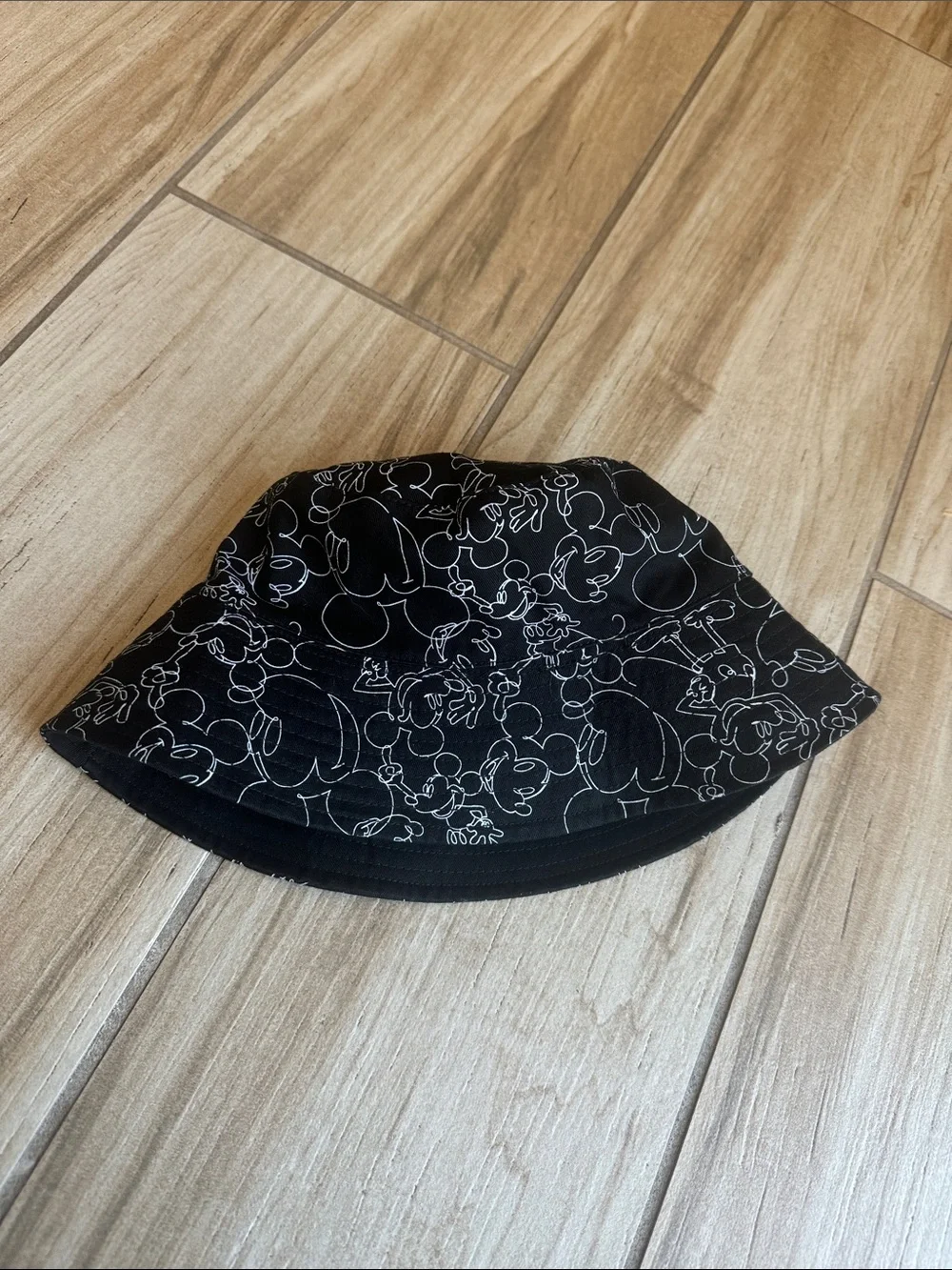 Black Mickey Mouse Outline Reversible Bucket Hat